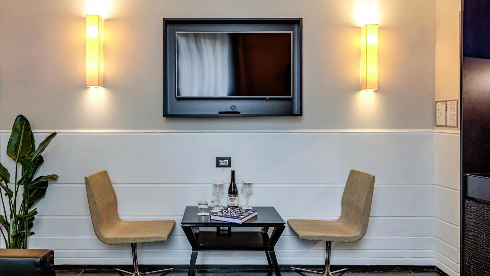 The Independent Suites Ρώμη Πανσιόν