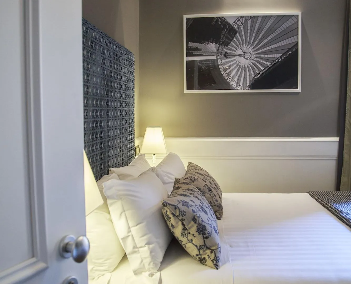 Guest house The Independent Suites Rome