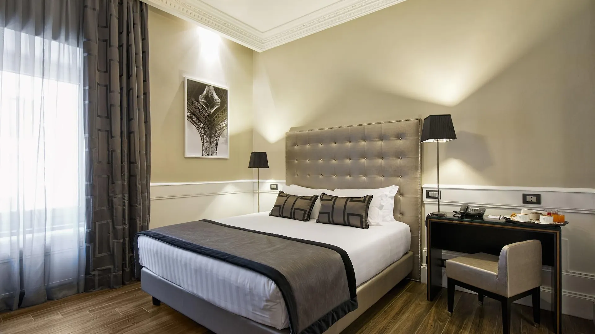 The Independent Suites Rome Guest house