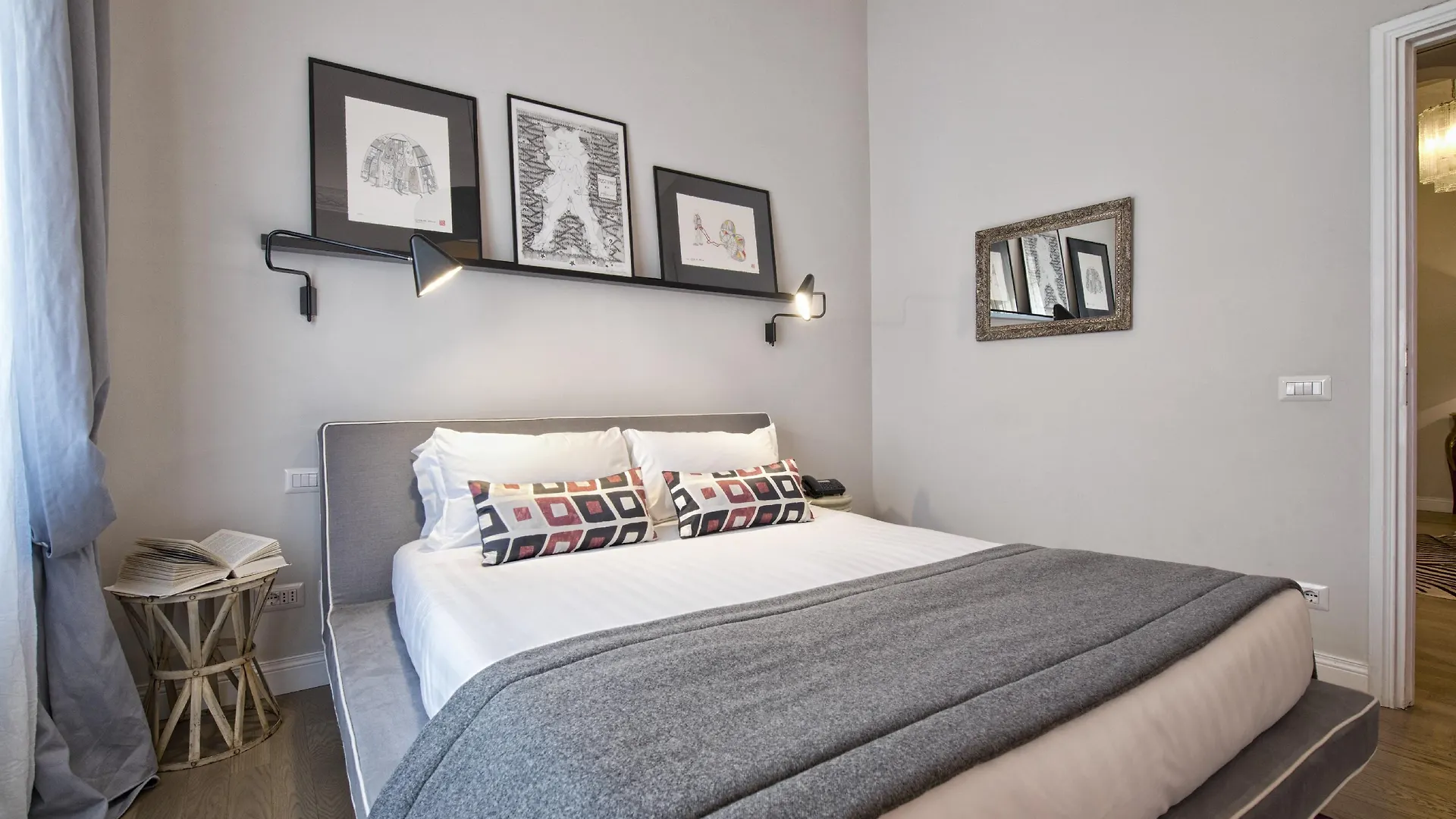 **** Guest house The Independent Suites Rome Italy