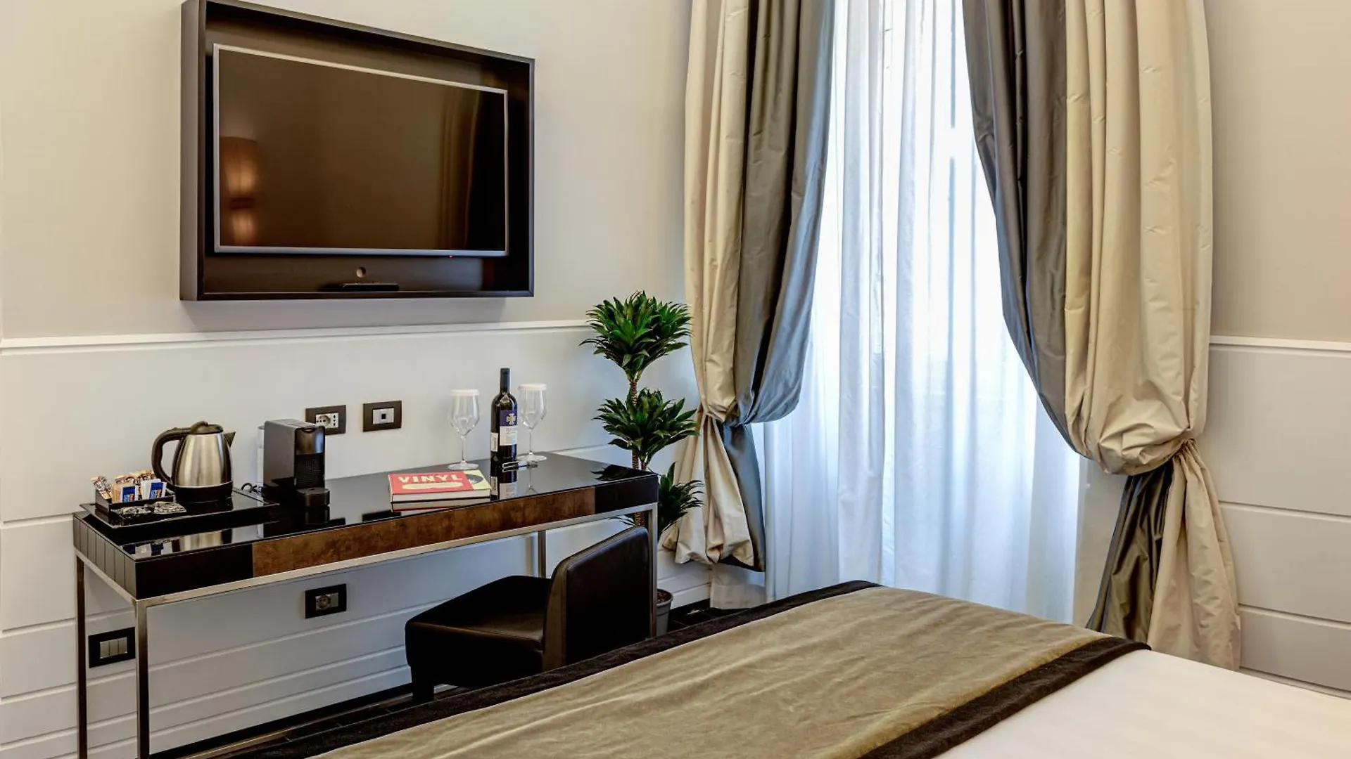 The Independent Suites Рим Италия